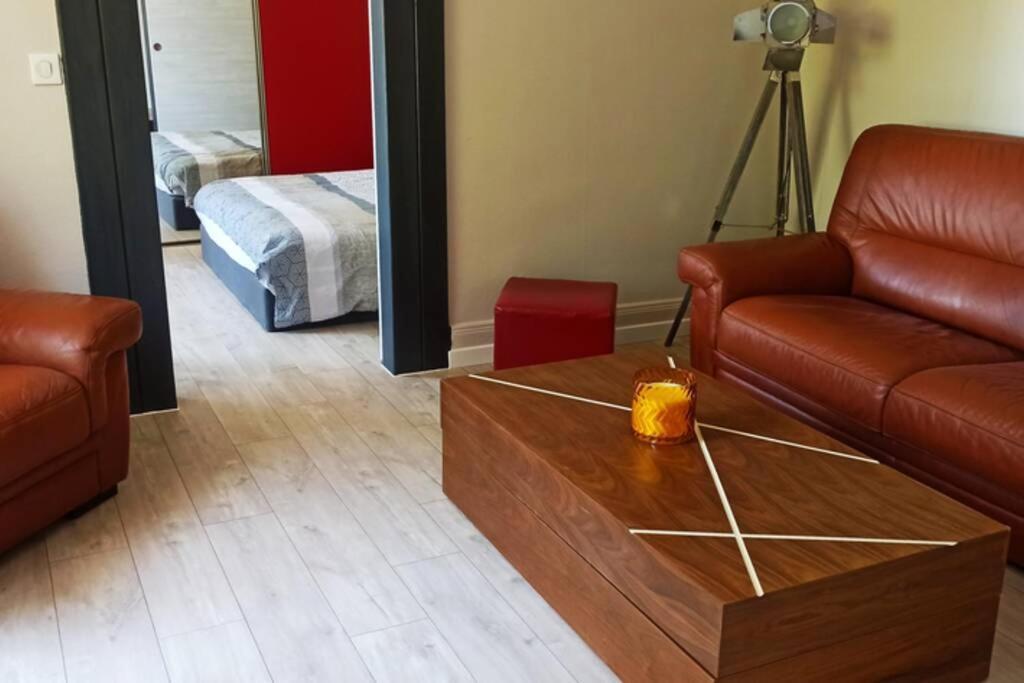 * Appartement rez de chaussée Frontière Suisse * Delle Extérieur photo